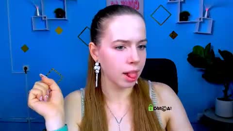 Sweet Lumi online show from July 24, 7:39 am