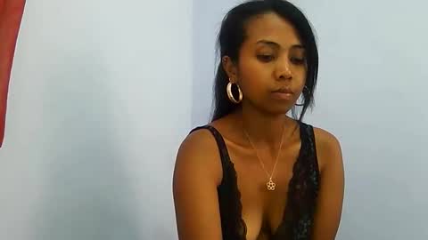 Luna online show from April 22, 8:06 am