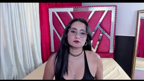 Luna  online show from September 18, 8:00 pm