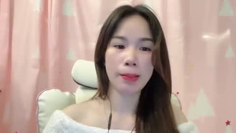 Snapshot of luna4739 chatting on May 8, 7:36 am Luna online show from May 8, 7:36 am