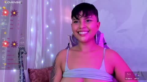 Luna online show from December 5, 6:44 pm