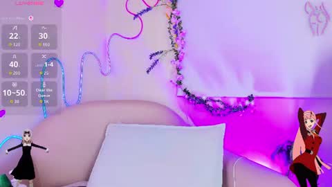 luna_bella_23 online show from July 17, 4:30 am