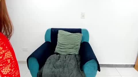 luna  online show from February 15, 12:48 am