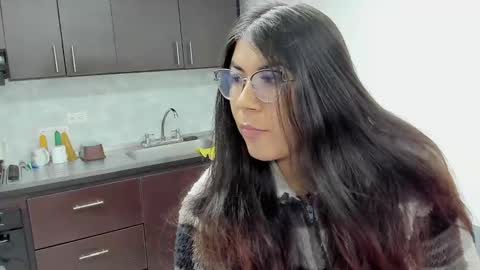 luna  online show from September 12, 11:32 am