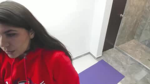 luna  online show from October 18, 11:33 am