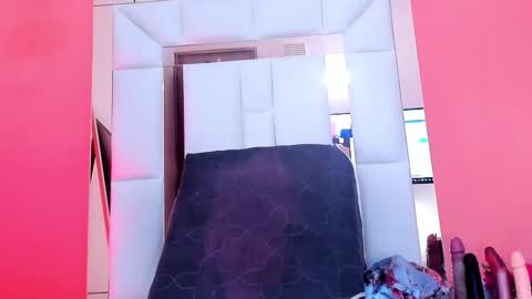 Luna online show from October 26, 12:33 pm