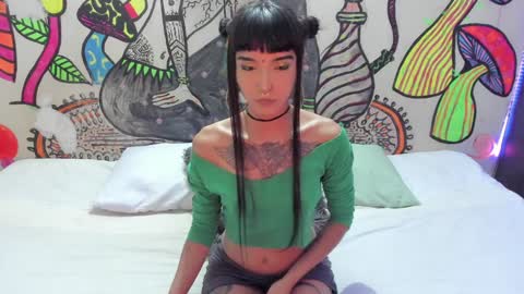 luna_gc online show from December 16, 11:01 am