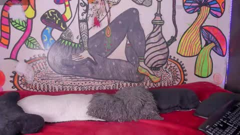 luna_gc online show from March 4, 8:04 pm