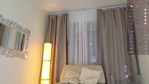 Snapshot of luna_helga chatting on October 4, 9:29 am Luna online show from October 4, 9:29 am