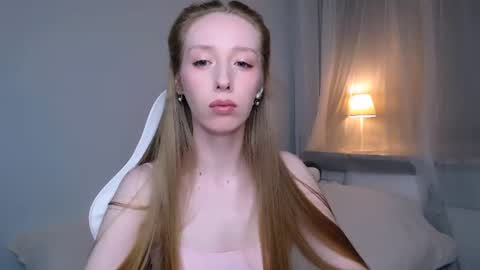 Snapshot of luna_insanity chatting on June 13, 10:40 pm Luna online show from June 13, 10:40 pm
