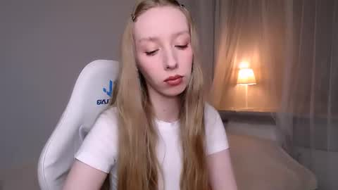 Snapshot of luna_insanity chatting on July 20, 10:01 pm Luna online show from July 20, 10:01 pm