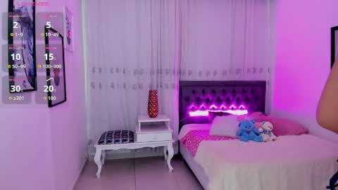 Snapshot of luna_jonnes1 chatting on May 22, 7:41 pm Luna online show from May 22, 7:41 pm