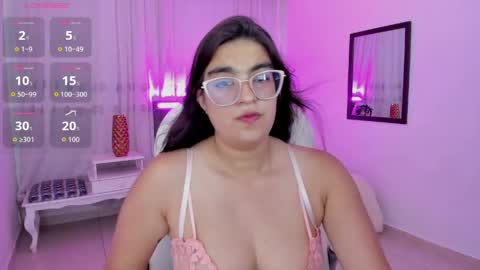 Snapshot of luna_jonnes1 chatting on May 23, 7:07 pm Luna online show from May 23, 7:07 pm