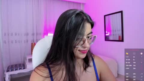 Snapshot of luna_jonnes1 chatting on June 5, 7:52 pm Luna online show from June 5, 7:52 pm