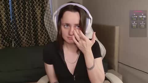 luna_loveeee online show from October 19, 3:51 am