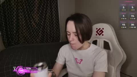 luna_loveeee online show from February 18, 3:35 am