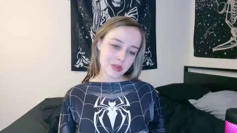 Snapshot of luna_lovelyy chatting on October 7, 5:48 am Luna online show from October 7, 5:48 am