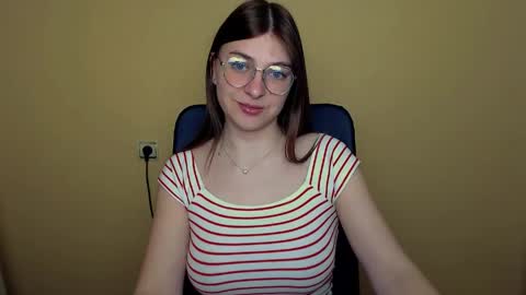 Luna online show from April 22, 7:55 am