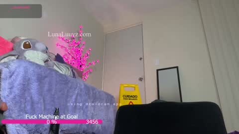 Luna Luuvz online show from November 12, 3:18 am