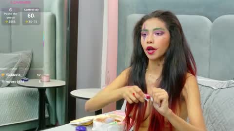 LUNA  online show from October 8, 10:51 pm