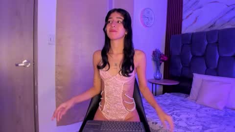 luna_sthonem online show from November 12, 12:49 pm