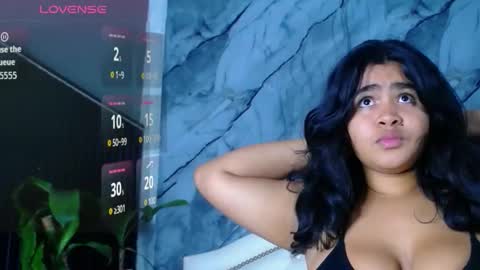 Snapshot of luna_tower chatting on October 22, 8:08 pm luna_tower online show from October 22, 8:08 pm
