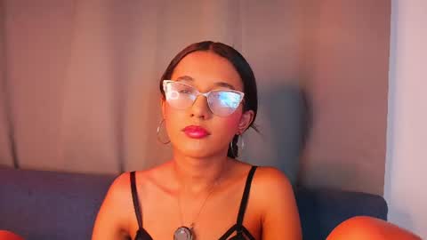 luna_valen online show from July 16, 9:32 pm