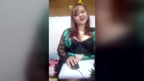 Snapshot of luna_vel69 chatting on July 14, 5:45 am Luna Vel online show from July 14, 5:45 am