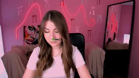 Luna online show from March 27, 1:33 pm