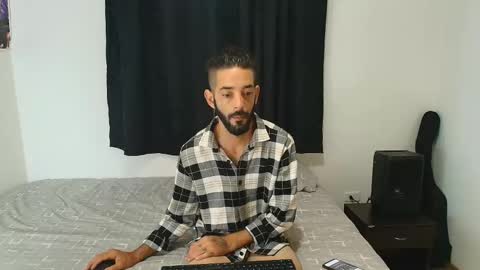 Luna  Daniel online show from April 22, 11:12 am