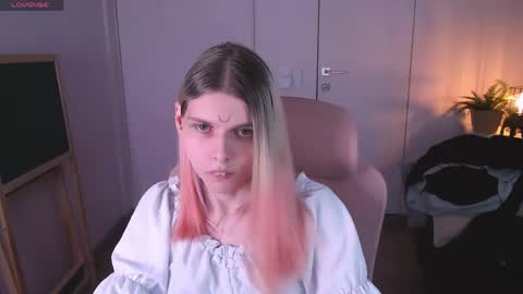 Luna online show from May 10, 8:36 pm