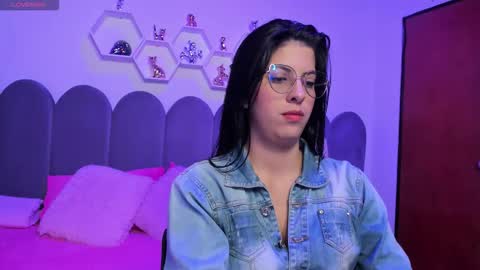 Luna Gomez online show from December 16, 2:05 am