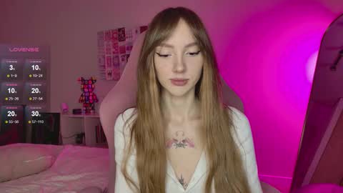 Snapshot of lunainnk chatting on October 6, 12:41 am Luna online show from October 6, 12:41 am