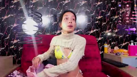 Luna  online show from July 19, 12:20 pm