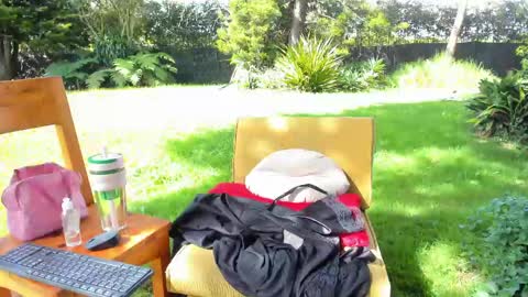 Snapshot of lunaluxe1001 chatting on May 28, 2:03 pm lunaluxe1001 online show from May 28, 2:03 pm