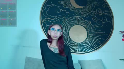 Luna online show from September 18, 7:49 pm