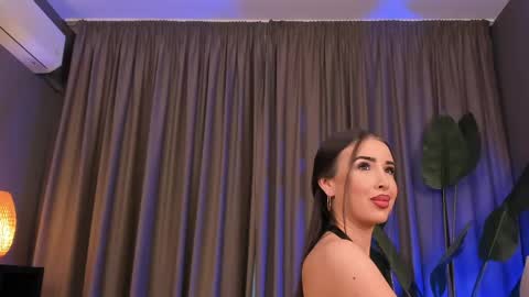 lunamuze online show from April 24, 3:03 pm