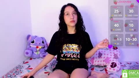 Snapshot of lunandrew chatting on December 14, 2:50 am Luna Mendez Andrew Cemar online show from December 14, 2:50 am