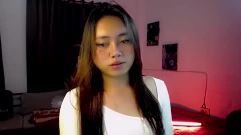 Snapshot of lunapinay chatting on April 20, 4:43 pm Luna online show from April 20, 4:43 pm