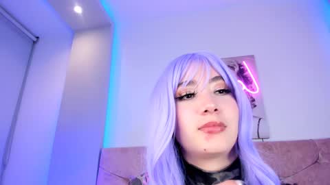 Luna  online show from February 8, 10:51 pm