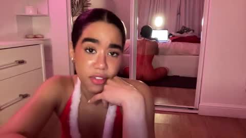 Luna online show from December 17, 11:55 pm