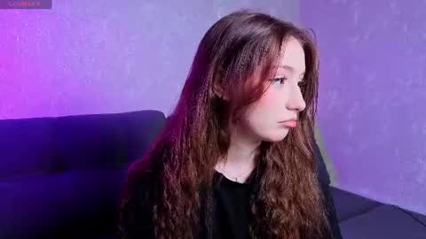 Snapshot of lunarialive chatting on June 14, 10:06 am Sonya online show from June 14, 10:06 am