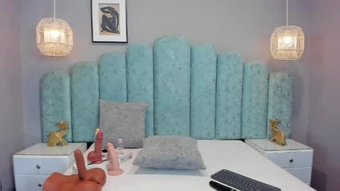 Luna online show from April 21, 11:27 am