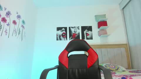 luna online show from March 30, 7:15 pm