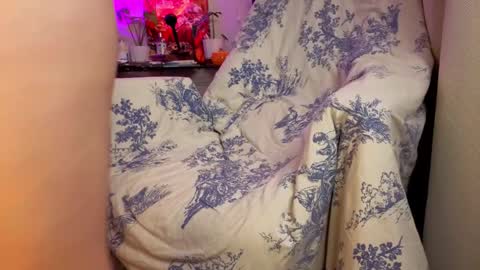 Kate online show from October 24, 8:27 pm