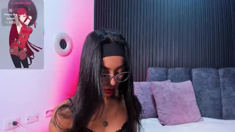 Luna   online show from February 22, 3:18 am