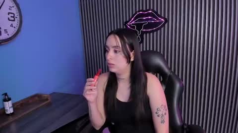 Snapshot of lunavelvet15 chatting on September 9, 11:54 am  LUNA online show from September 9, 11:54 am