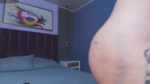 Snapshot of lunavelvet15 chatting on September 27, 12:10 pm  LUNA online show from September 27, 12:10 pm