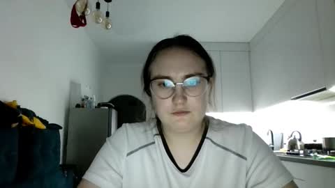 lunavelvet3 online show from December 16, 3:06 pm