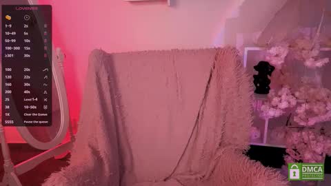 Snapshot of lunavibee chatting on September 28, 8:03 pm Luna online show from September 28, 8:03 pm